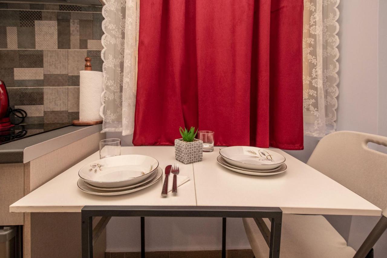 Appartement Reveal Athens From A Hidden Gem Near Acropolis! Extérieur photo